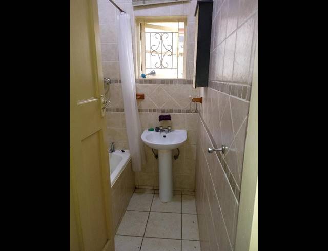 3 BEDROOM PROPERTY TO RENT IN BLUFF